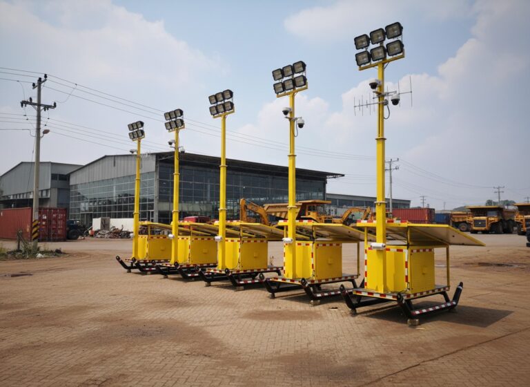 deretan tower lampu portable high mast warna kuning hasil fabrikasi BRAVOTOWER